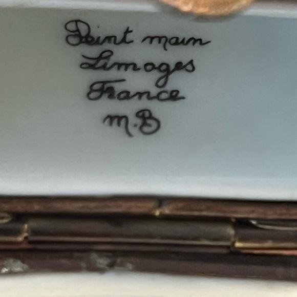 Limoges camera with a roll of film painted inside - Picture 6 of 6